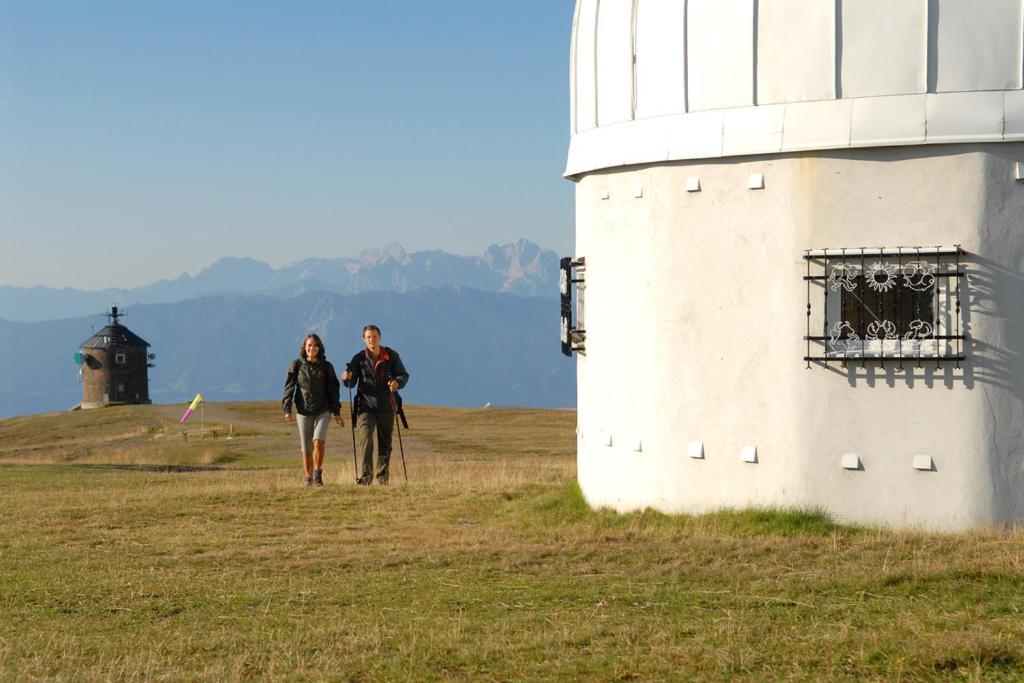 Gerlitzen, Kanzelhoehe, Ueber Den Wolken, Haus Enzian Deutschberg Exterior foto